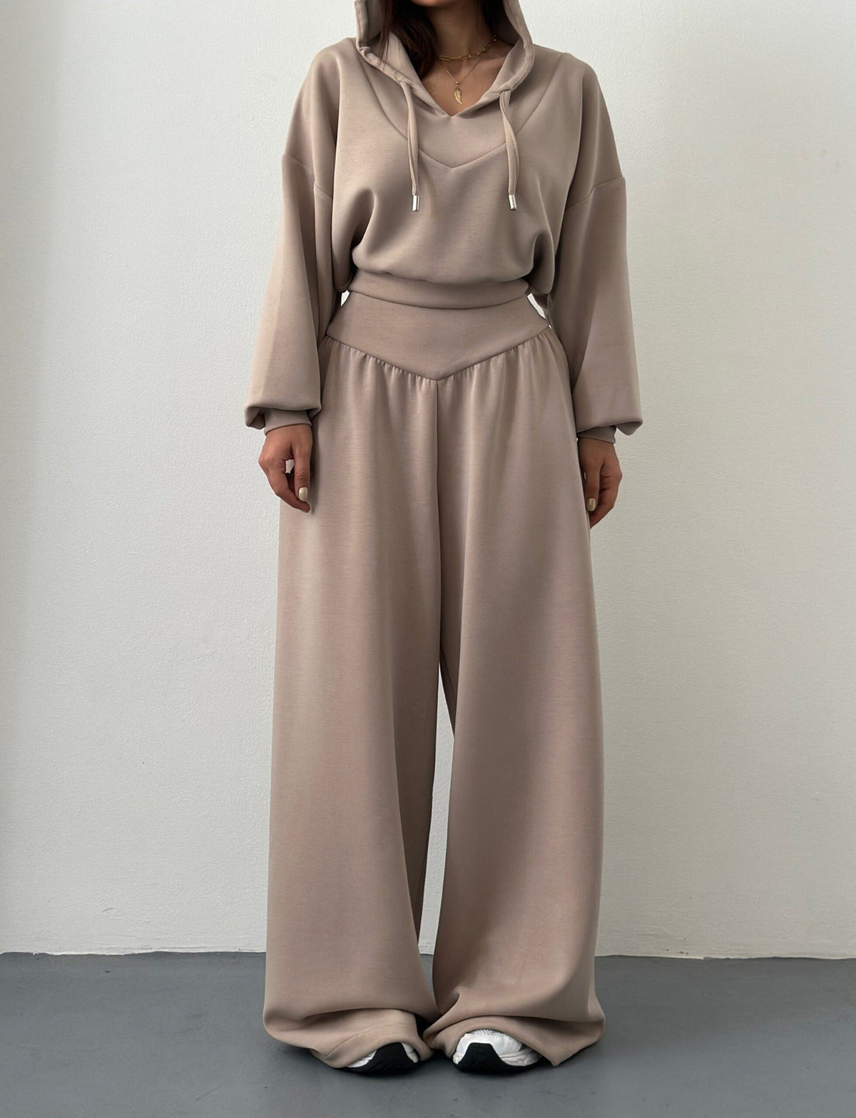 Women's V-Neck Cropped Hoodie & Wide Leg Pants 2-Piece Set