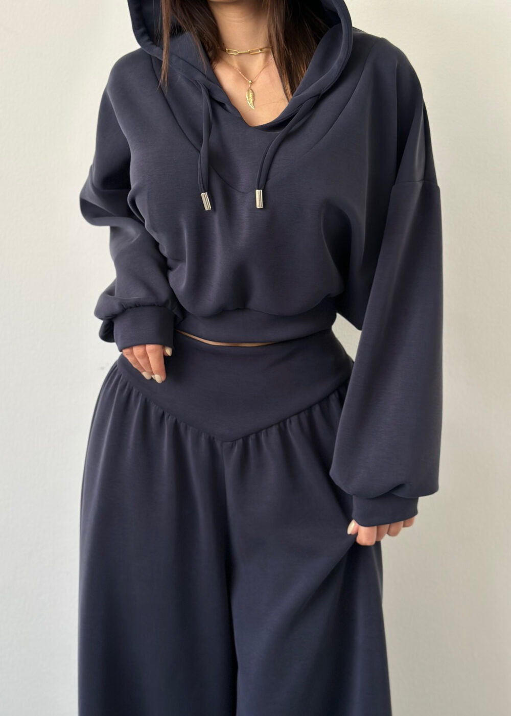 Women's V-Neck Cropped Hoodie & Wide Leg Pants 2-Piece Set
