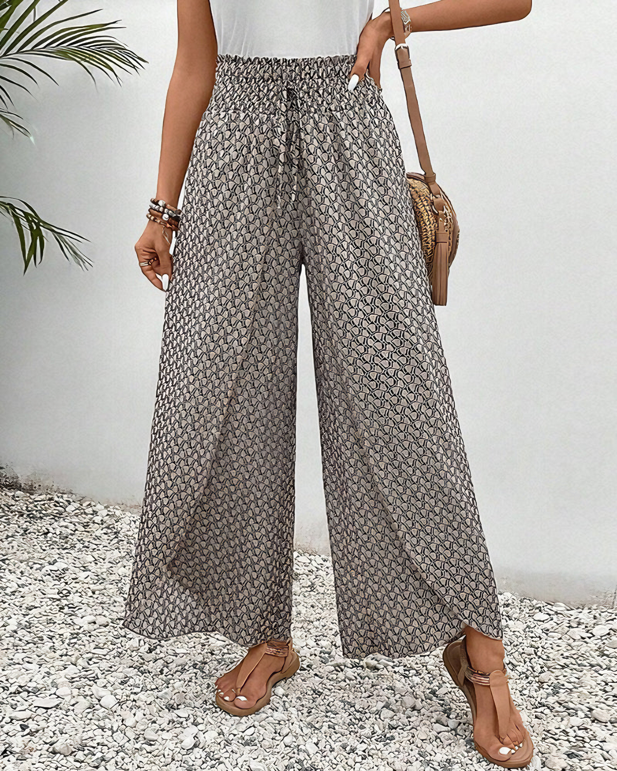 Relaxed Wide-Leg Pants